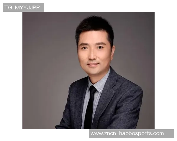 詹俊分析利物浦教练团队转型决心与老问题的持续挑战需耐心应对